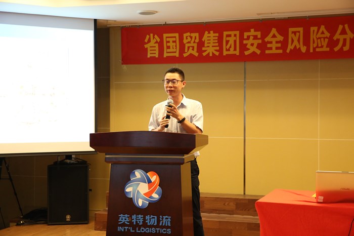 1594371132445862MCR0.jpg KE8A4867_¸±±¾.jpg